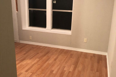 Bedroom photo in Houston