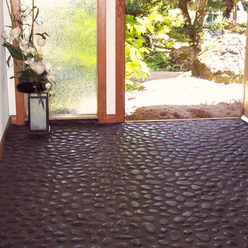 Pebble Tile Bathroom