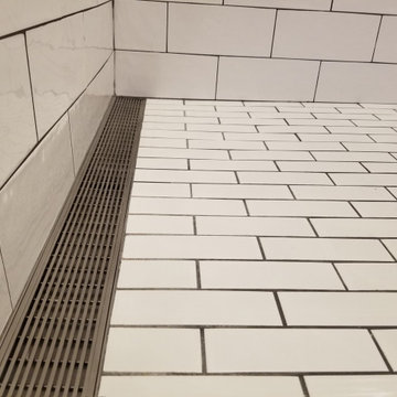 LUXE Wedgewire Linear Drains