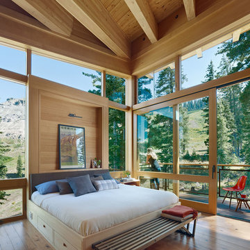 Crow's Nest Residence