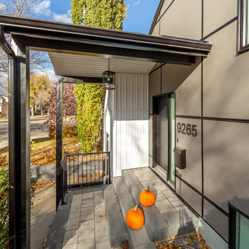 Bonnie Doon Exterior