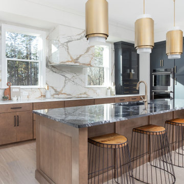 Eternal Gold Porcelain Hood & Backsplash