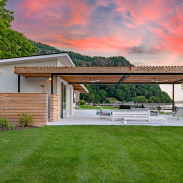 Nyack, NY - Hudson Pool Cabana