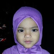 Ana Idris's photo
