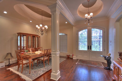 Example of a living room design in New Orleans
