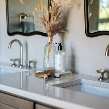 Modern and Understated Mediterranean Escape: Primary Bathroom