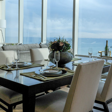 Contemporary Lake View Apartment