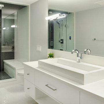 Chic Home in Oakville