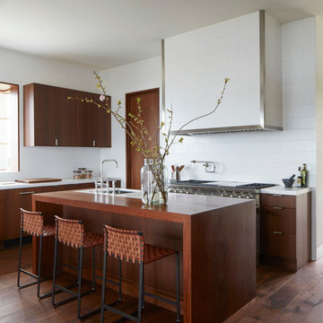 Contemporary Kitchen