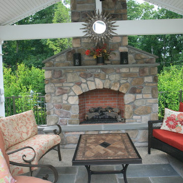 Tanning Ledge, Spa & Outdoor Fireplace