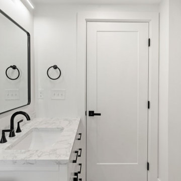 Zhus Guest Bathroom