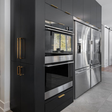 Charlie’s Lane Kitchen & Fireplace Wall