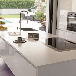 LEICHT CABINETS - Kitchen Cabinetry