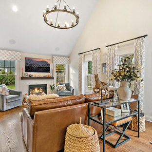 75 Beautiful Farmhouse Living Room With A Wall Mounted Tv Pictures