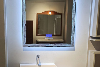 Specchio led con radio e display multifunzione cm.75x90