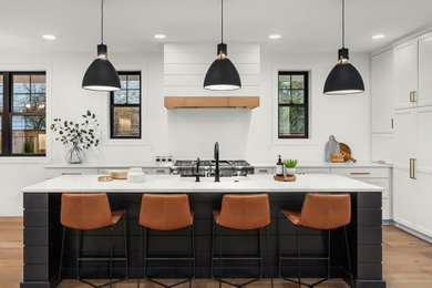 Kitchen photo in Charlotte
