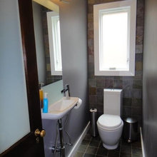 Tiny 1/2 bath