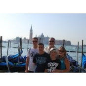 Julie Bruton's photo