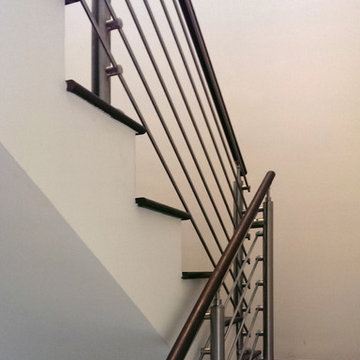 Stainless Steel Rod Railings & Wood Handrail