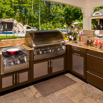 Outdoor Kitchen Spaces