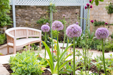 Photo of a garden in Oxfordshire.
