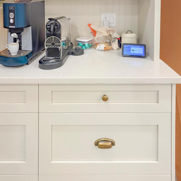 Mark Cofman’s Clutter-Free Kitchen Charging Drawer