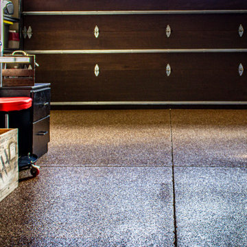 Truck & Motorcycle Enthusiast Garage