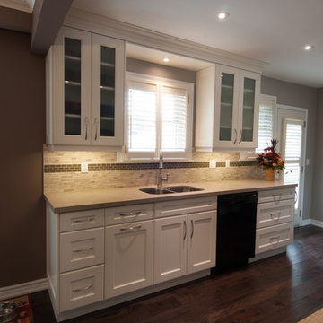 Glencrest Transitional Kitchen