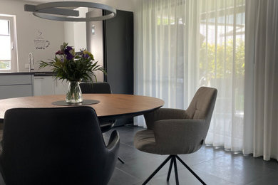 Modernes Esszimmer in Nürnberg