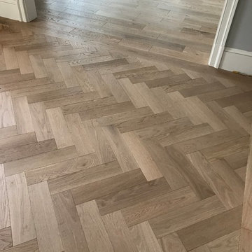 6" Wire Brushed White oak and Herringbone Foyer