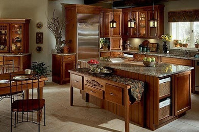 Kitchen photo in Orange County