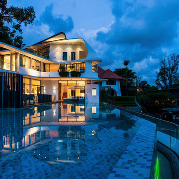 MEANDERING ON THE HILL