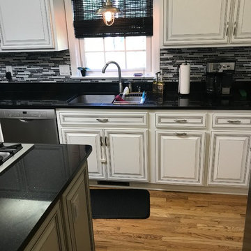 cabinet refacing--white with gray island