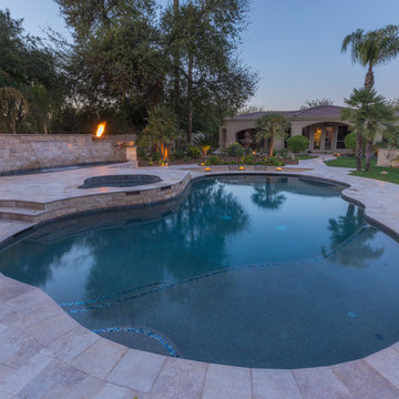 Outdoor Entertaining and a Refreshing Pool