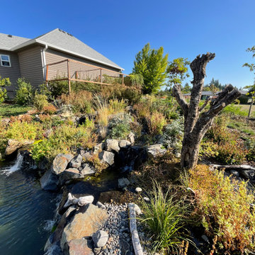 Woods Drive - Wildlife Pond and Meadow