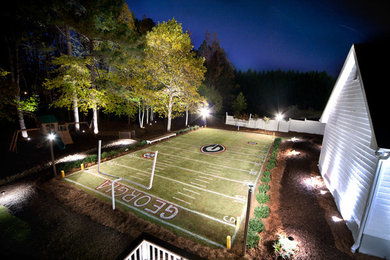 Design ideas for a traditional landscaping in Atlanta.