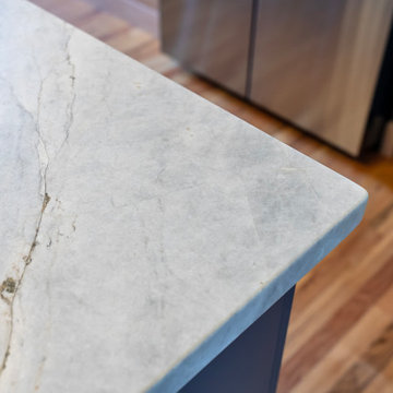 A Fun, Fresh Kitchen for a Multi-Generation Home