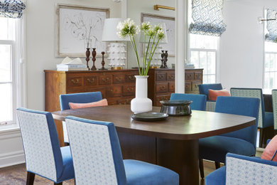 Dining room - transitional dining room idea in Toronto
