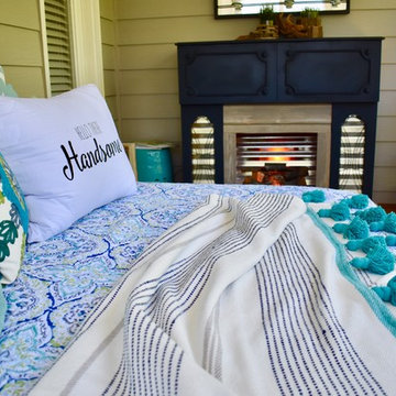 A SOUTHERN STYLE SLEEPING PORCH