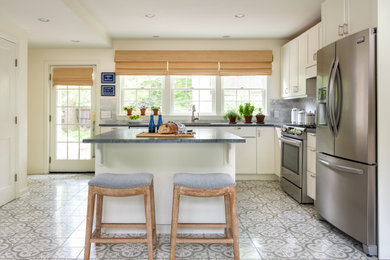 Example of a trendy kitchen design in New York