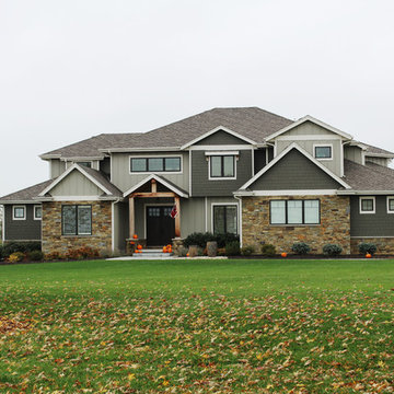 Rolling Hills Craftsman