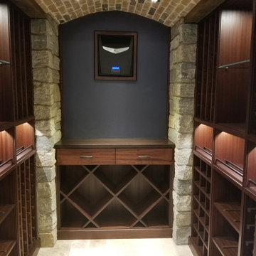 Madison Traditional Wine Cellar