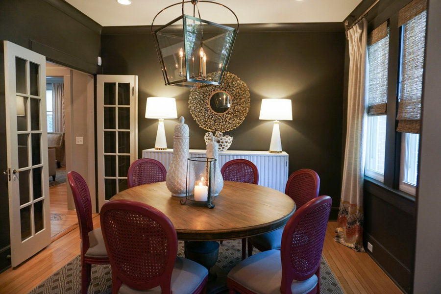 Dining Room seating for 6 with Fuschia chairs