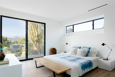 Bedroom - bedroom idea in Los Angeles