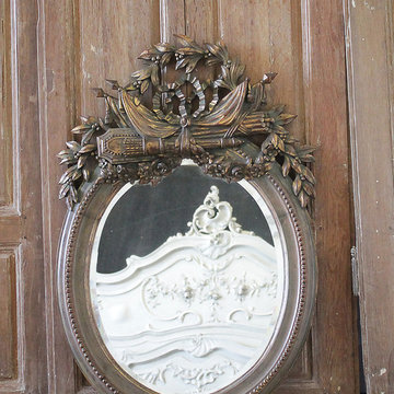 20th Century Giltwood Carved Mirror with Bevel