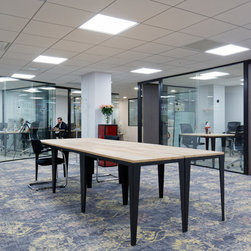 Tables de bureaux professionnels sur-mesure - Products
