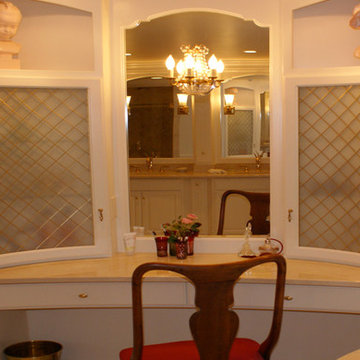 Custom Bathroom & Vanity