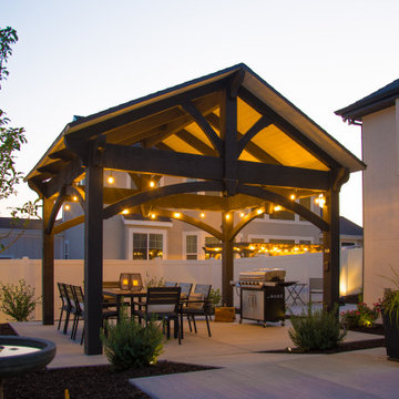 Black and White Pavilion Kit w/Wood-to-Wood Connections