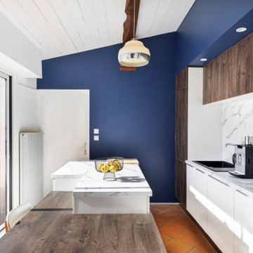 Rénovation complète d'une cuisine équipée tendance et moderne.