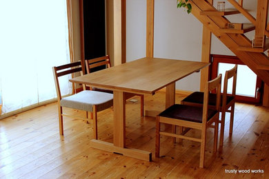Dining Table B-2